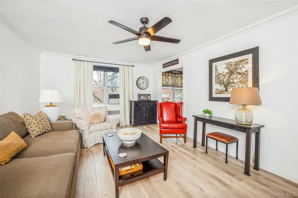 781 Palmer Road Bronxville NY 10708