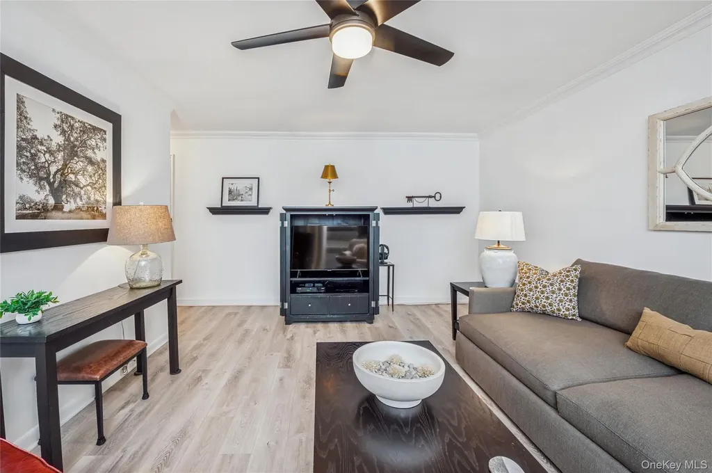 781 Palmer Road Bronxville NY 10708
