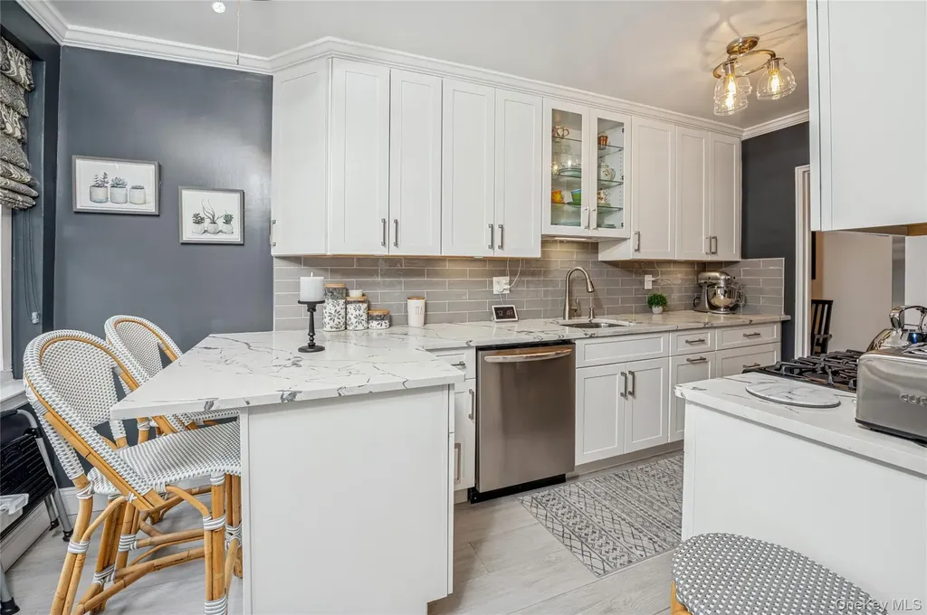 781 Palmer Road Bronxville NY 10708