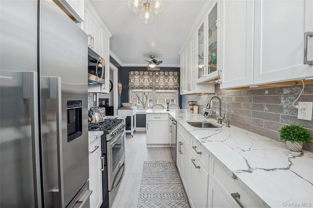 781 Palmer Road Bronxville NY 10708