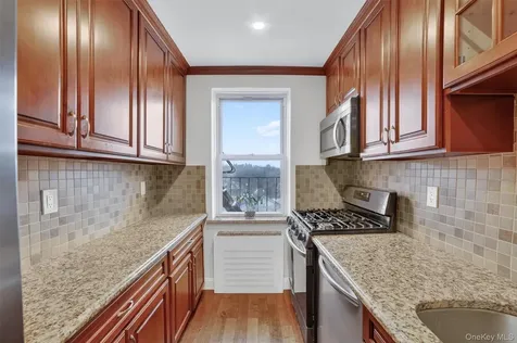 485 Bronx River Road Yonkers NY 10704