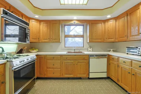 15 High Street Tarrytown NY 10591