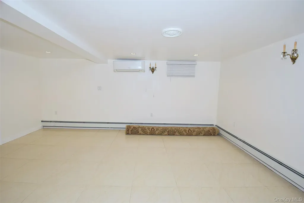 76 Hoffman Avenue Elmont NY 11003