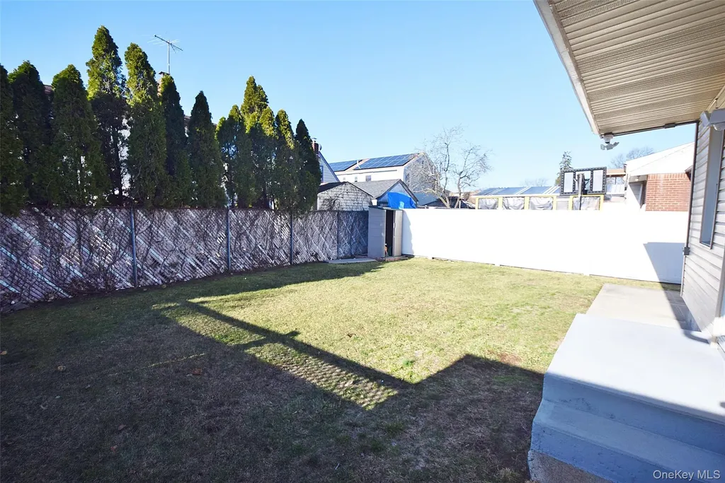 76 Hoffman Avenue Elmont NY 11003