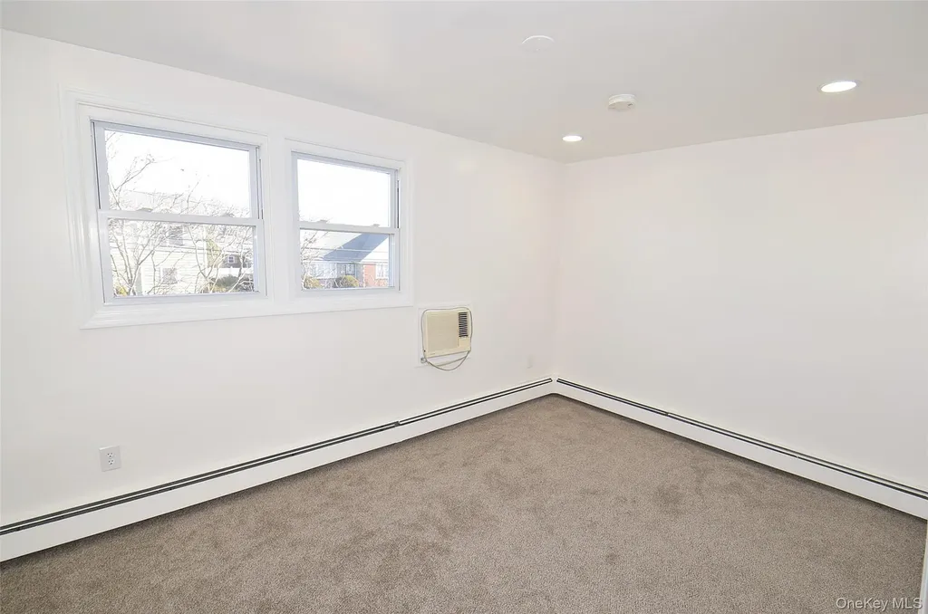 76 Hoffman Avenue Elmont NY 11003