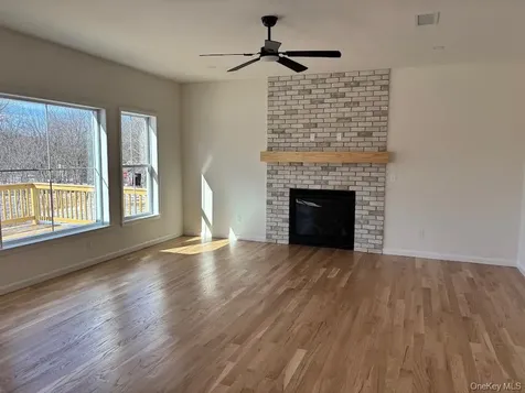 3 Rosewood Lane Salisbury Mills NY 12577