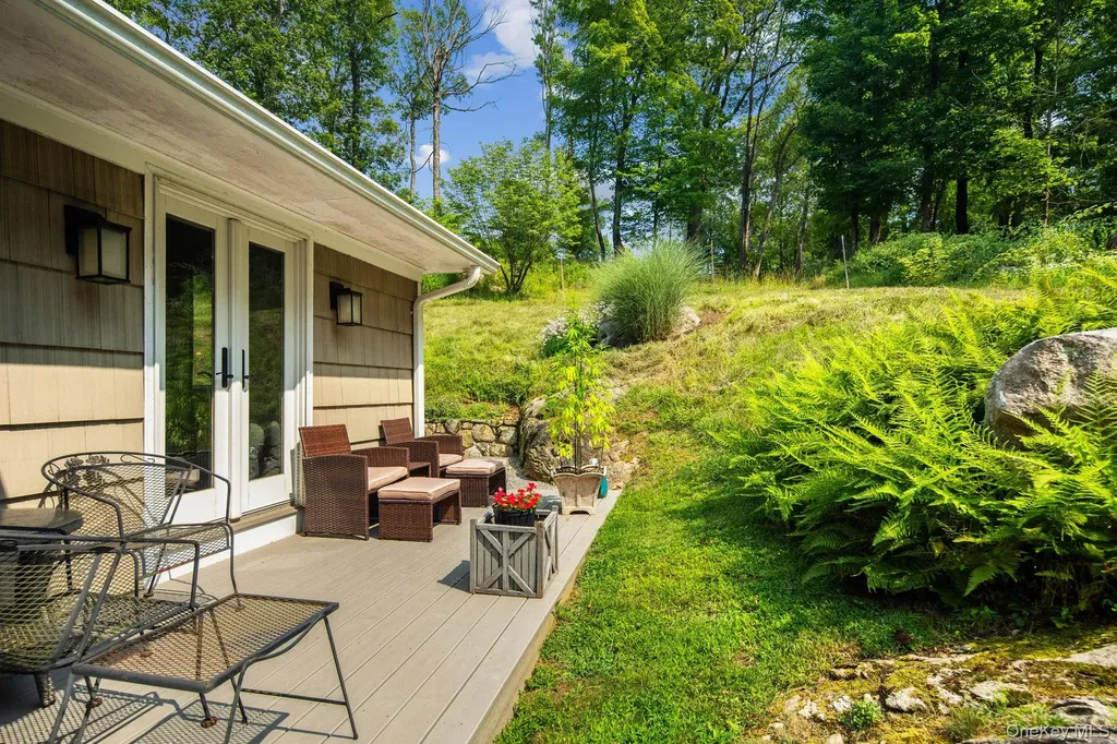 39 Mayberry Road Chappaqua NY 10514