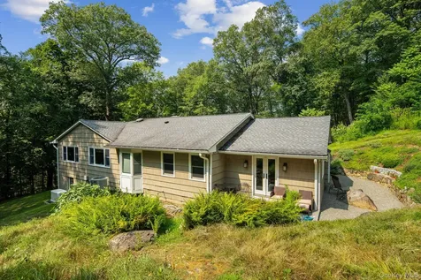 39 Mayberry Road Chappaqua NY 10514