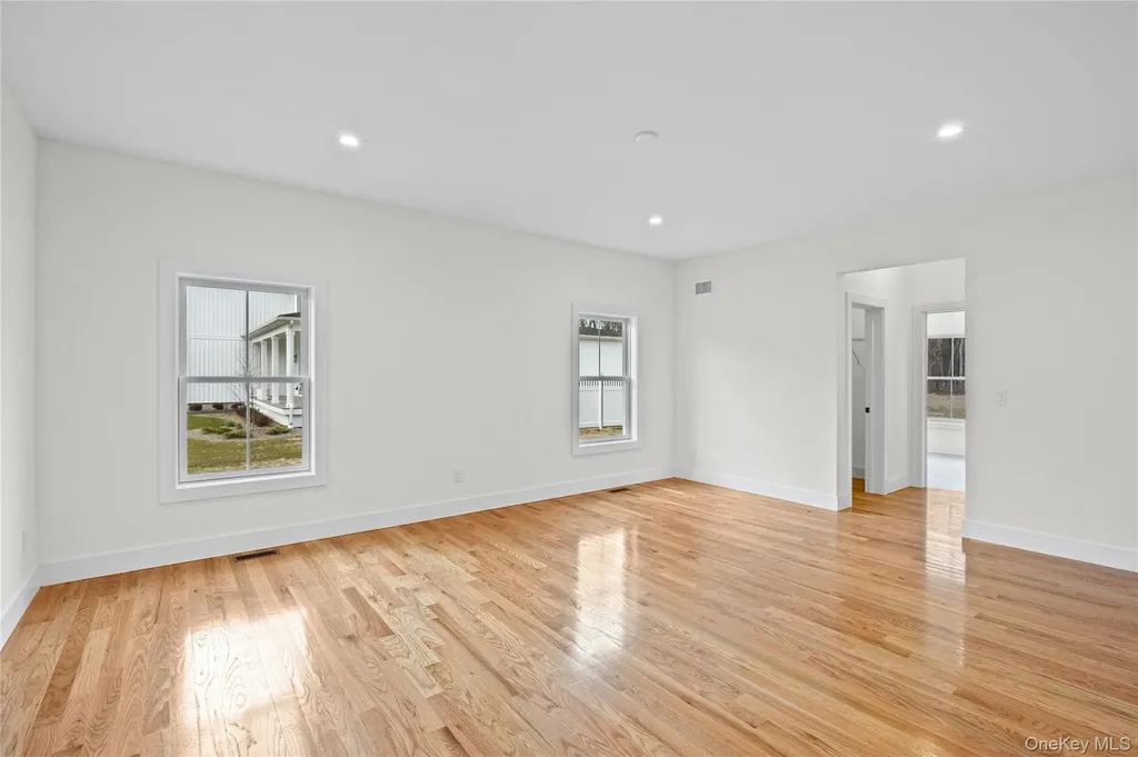 Lot #6 Colonels Path Manorville NY 11949
