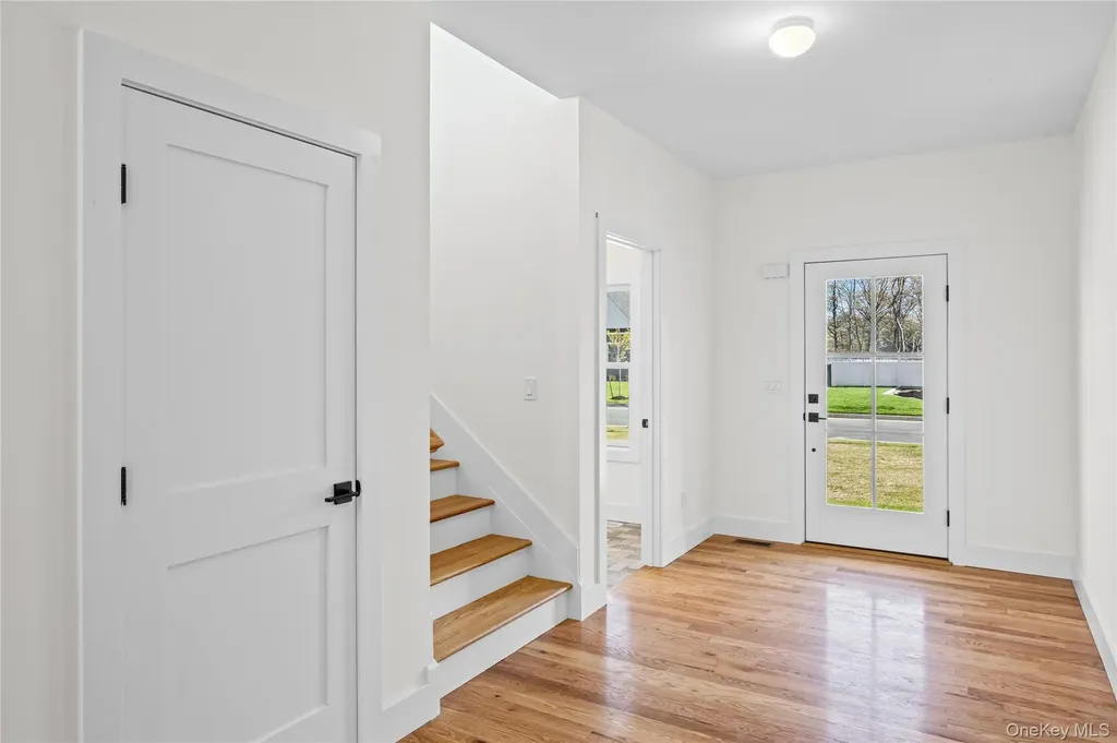 Lot #6 Colonels Path Manorville NY 11949