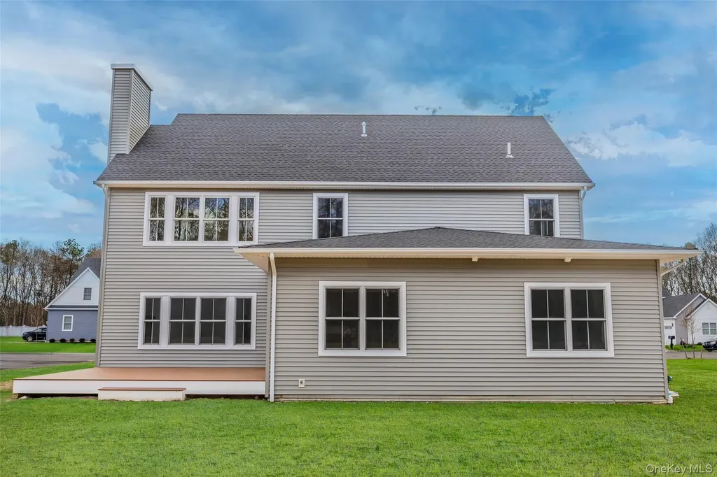 Lot #6 Colonels Path Manorville NY 11949