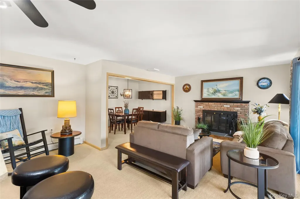 7 Montgomery Lane Bay Shore NY 11706