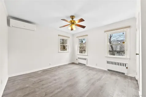 219-01 82nd Avenue Queens Village NY 11427
