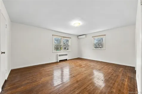 219-01 82nd Avenue Queens Village NY 11427