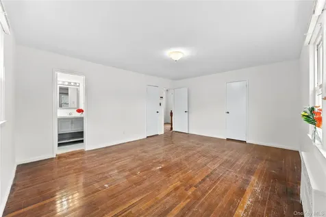 219-01 82nd Avenue Queens Village NY 11427