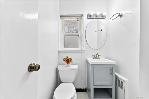 219-01 82nd Avenue Queens Village NY 11427