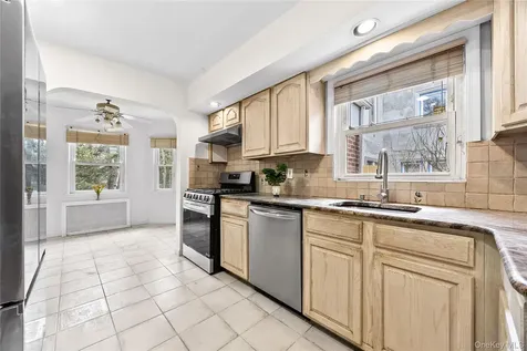 219-01 82nd Avenue Queens Village NY 11427
