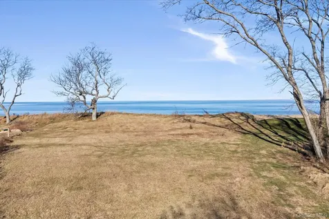4760 Blue Horizon Bluffs Peconic NY 11958