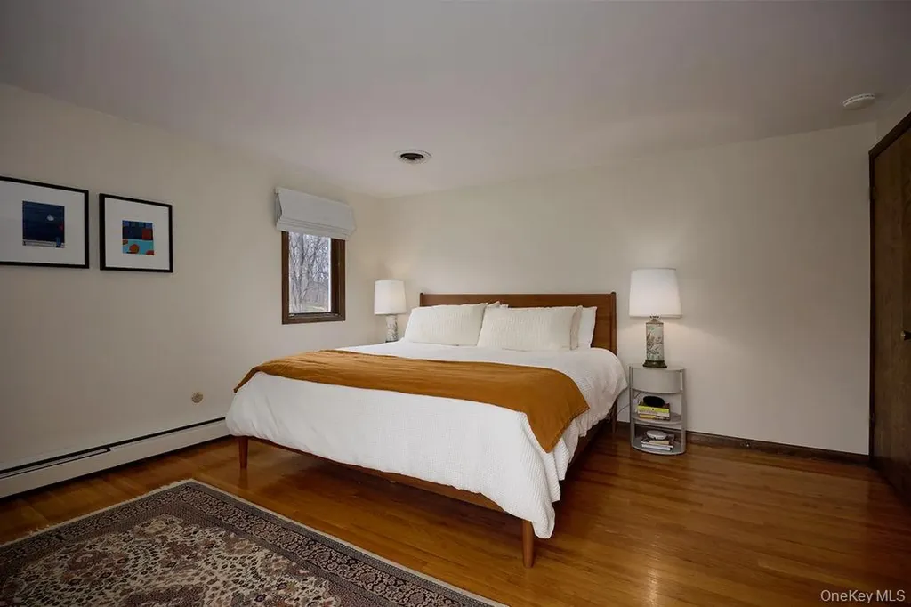 42 Thornwood Drive Poughkeepsie NY 12603