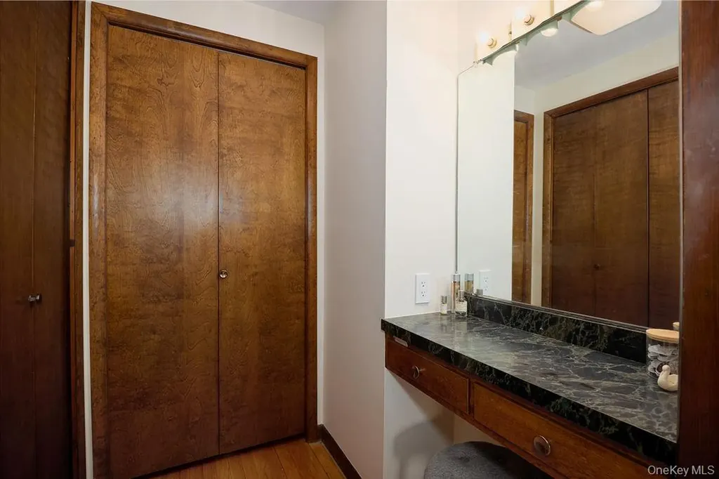 42 Thornwood Drive Poughkeepsie NY 12603