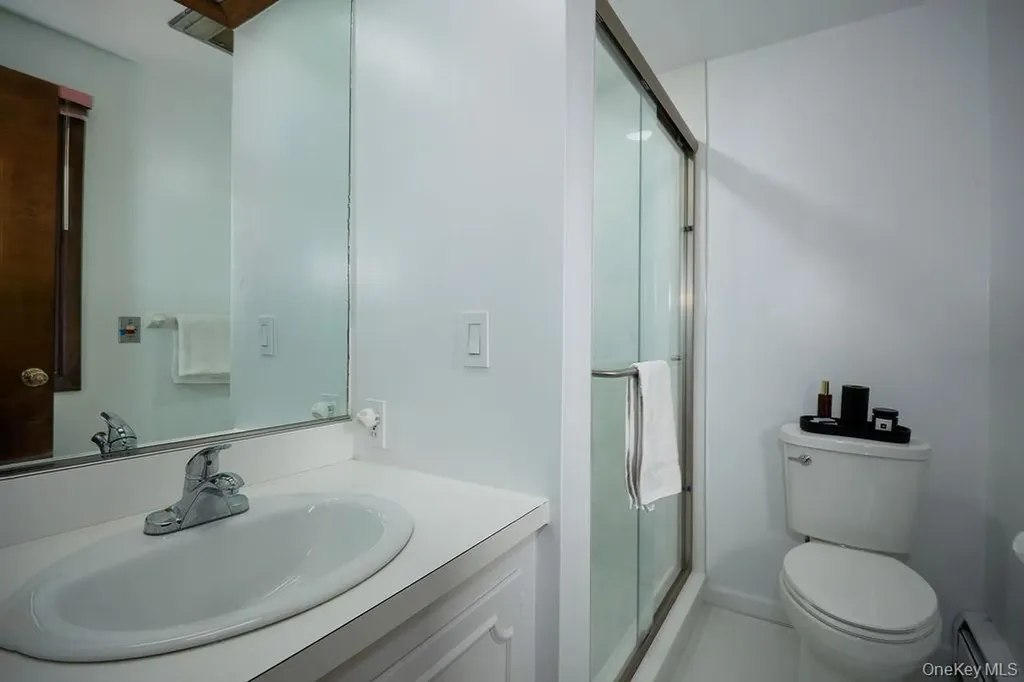 42 Thornwood Drive Poughkeepsie NY 12603