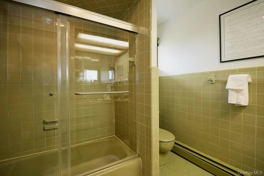 42 Thornwood Drive Poughkeepsie NY 12603