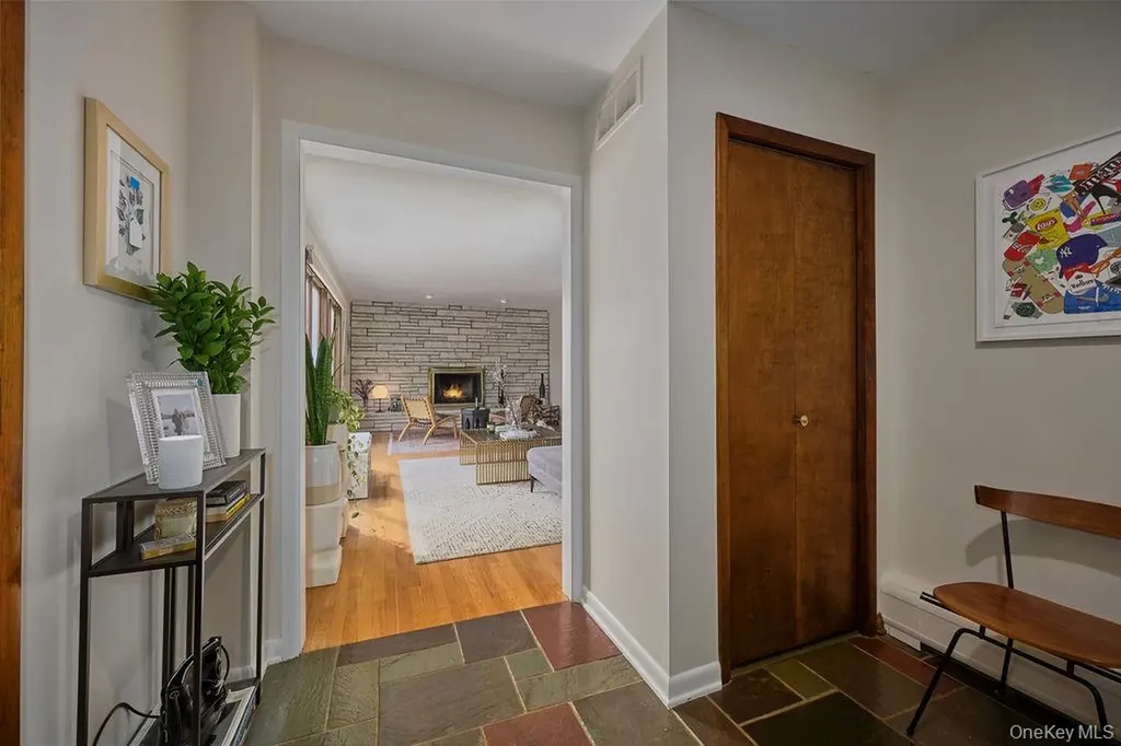 42 Thornwood Drive Poughkeepsie NY 12603