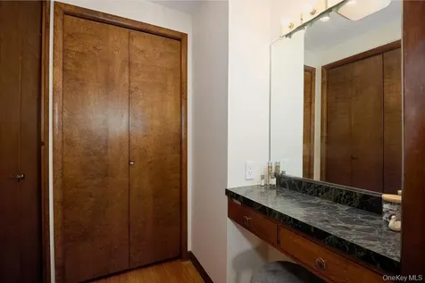 42 Thornwood Drive Poughkeepsie NY 12603