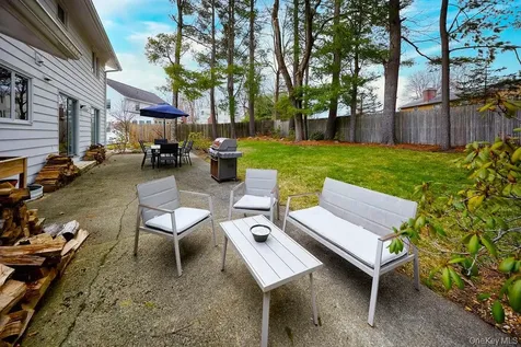 42 Thornwood Drive Poughkeepsie NY 12603