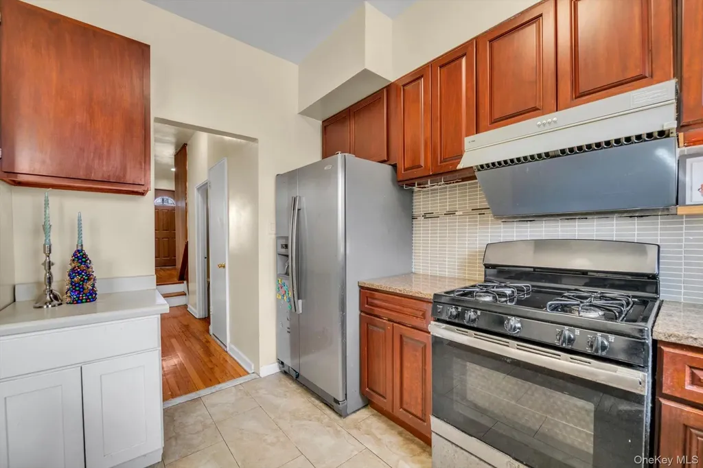 21410 35th Avenue Bayside NY 11361