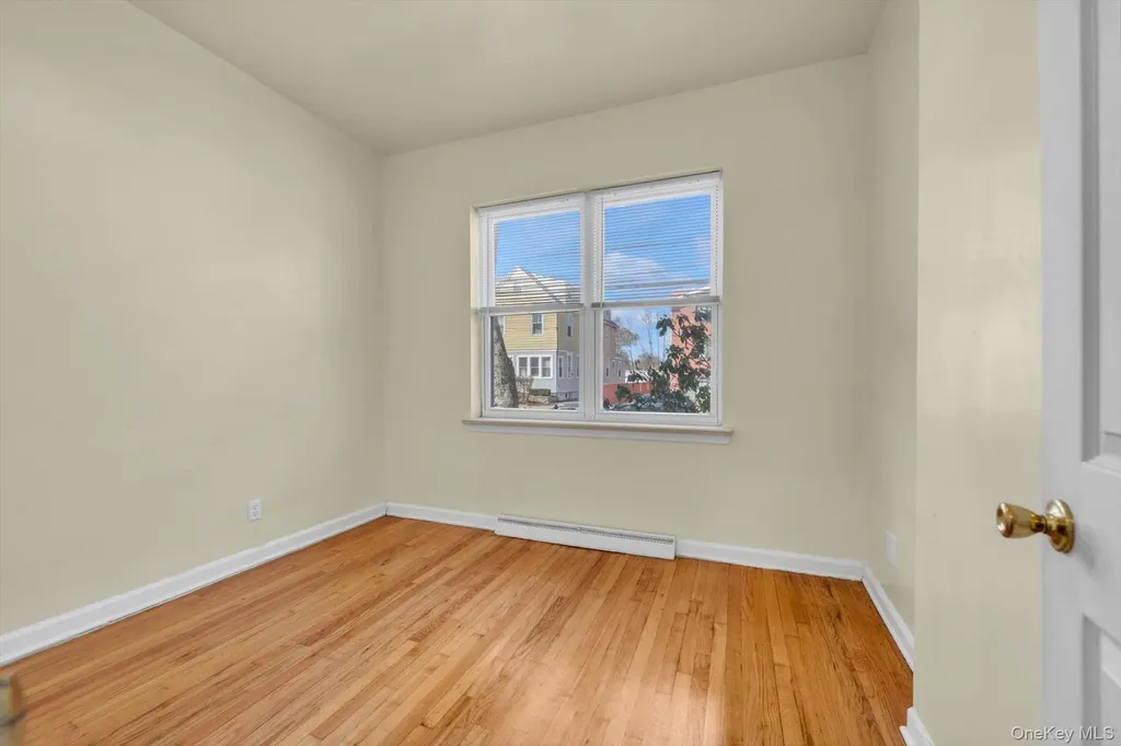 21410 35th Avenue Bayside NY 11361