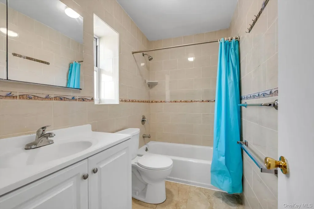 21410 35th Avenue Bayside NY 11361