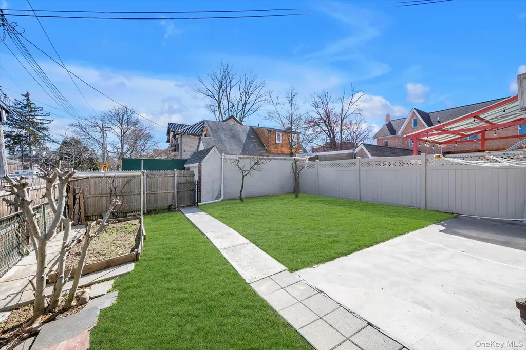 21410 35th Avenue Bayside NY 11361