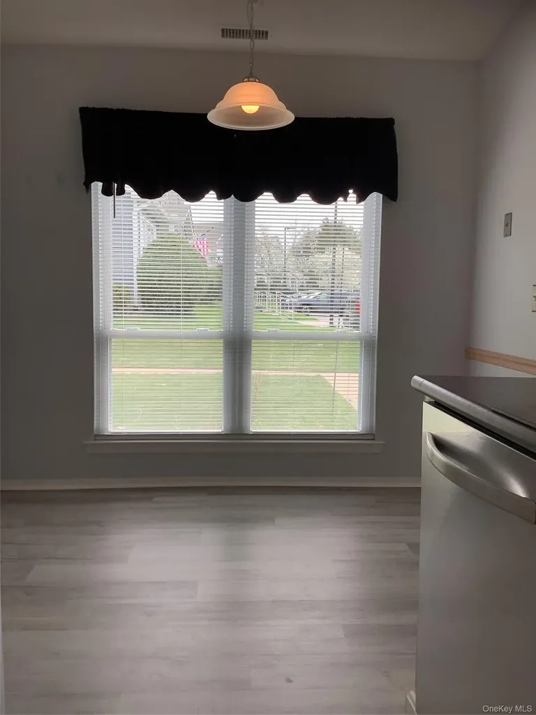 825 Spring Lake Drive Middle Island NY 11953