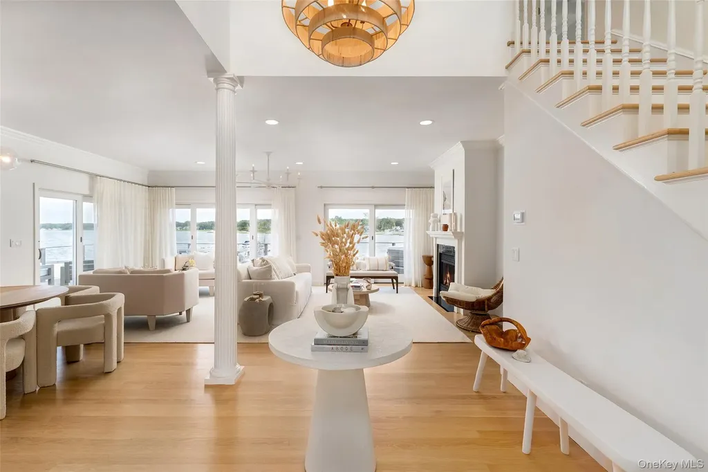 8 Landsend Lane Southampton NY 11968