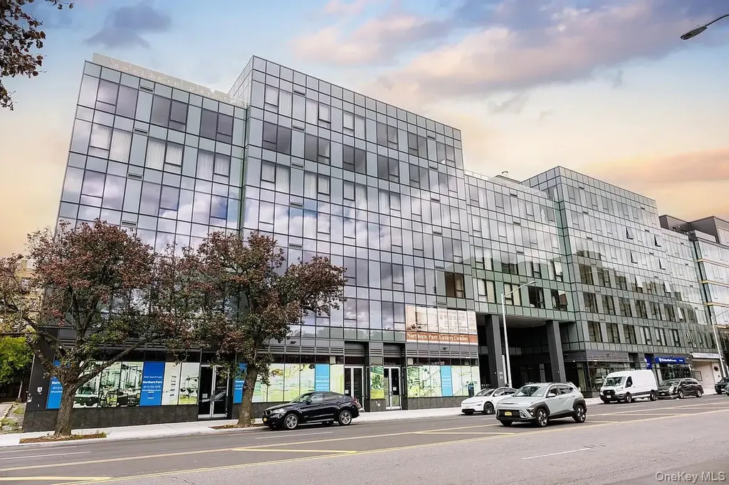 14449 Northern Boulevard Flushing NY 11354