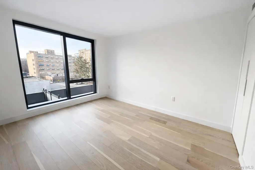14449 Northern Boulevard Flushing NY 11354