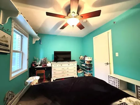 11 Livingston Manor Dobbs Ferry NY 10522