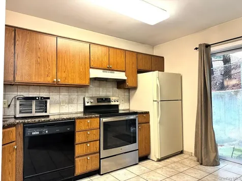 11 Livingston Manor Dobbs Ferry NY 10522