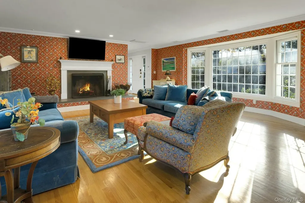 90 Cushman Patterson NY 12563
