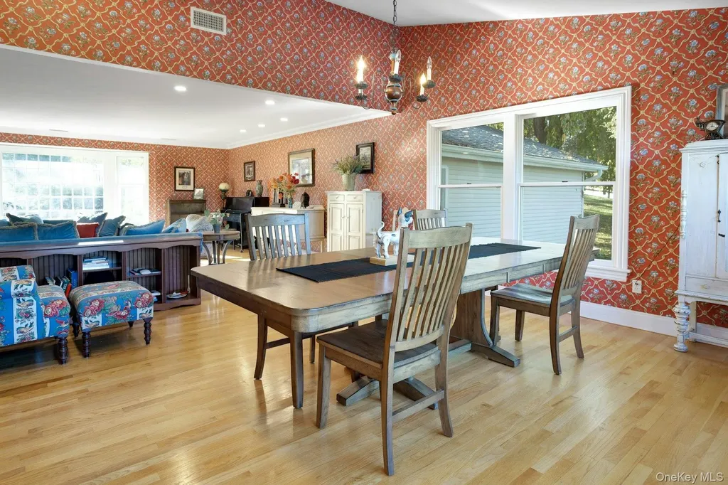 90 Cushman Patterson NY 12563