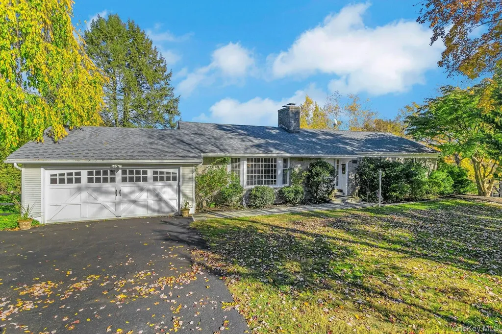 90 Cushman Patterson NY 12563