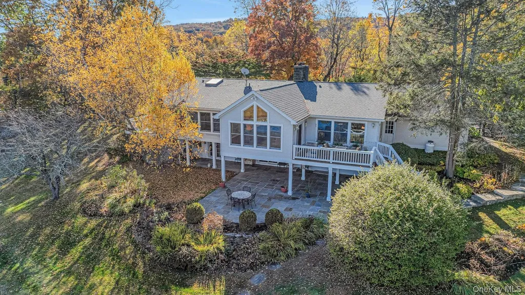 90 Cushman Patterson NY 12563