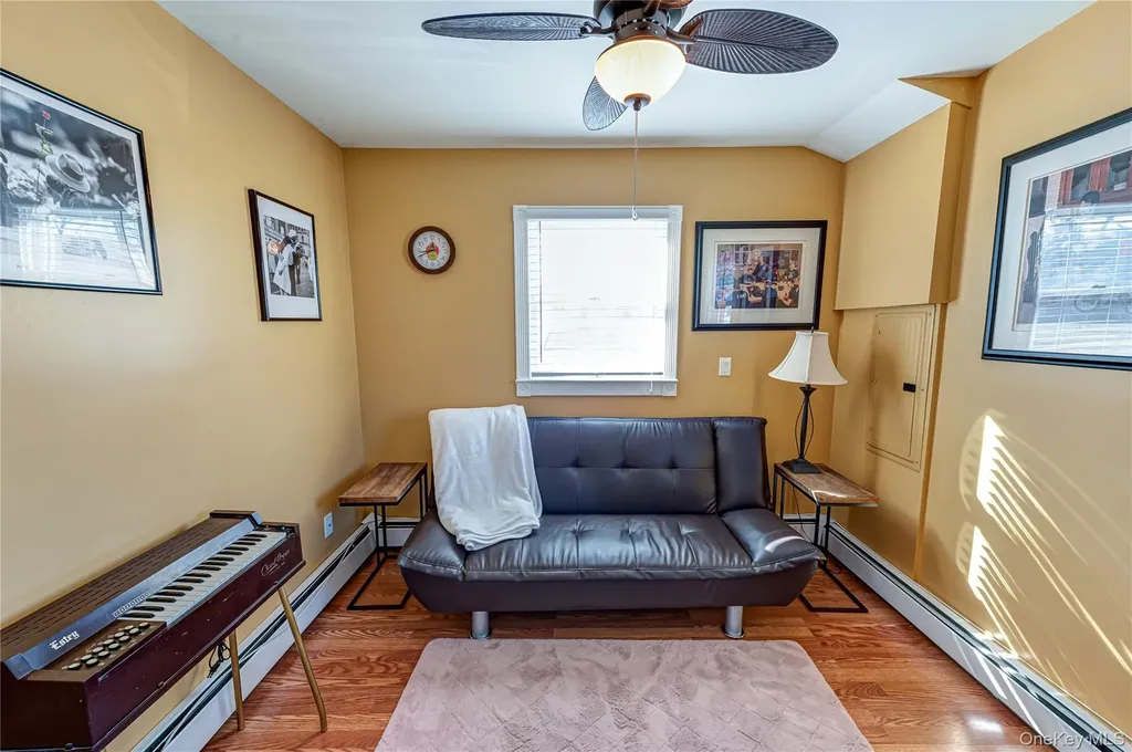 869 Udall Road West Islip NY 11795