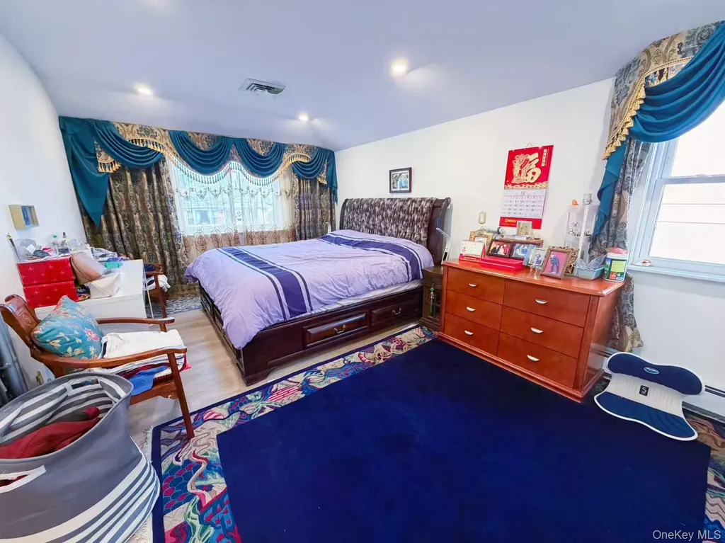 157-14 20th Road Whitestone NY 11357