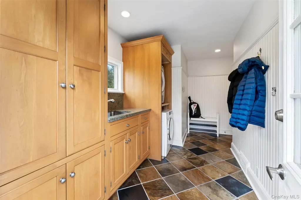 45 Griffen Avenue Scarsdale NY 10583