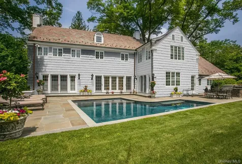 45 Griffen Avenue Scarsdale NY 10583