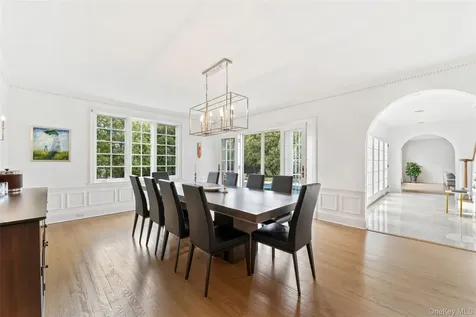 45 Griffen Avenue Scarsdale NY 10583