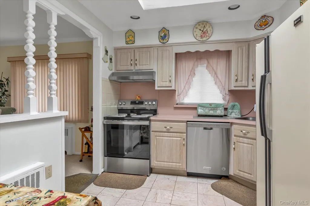 2263 Cameron Avenue Merrick NY 11566