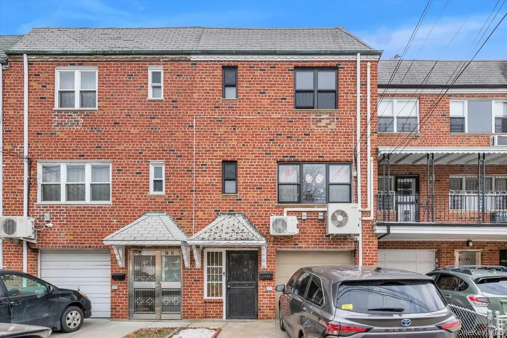 5033 68th Street Woodside NY 11377